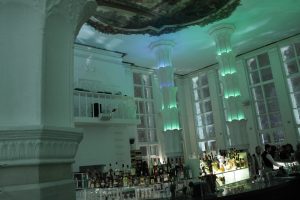 Read more about the article TIME OUT bar Moscow designed by Maarten Baptist